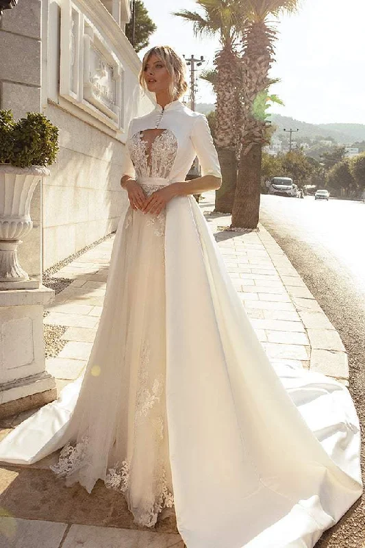 Hurry In Wedding Dress Off White With Cape