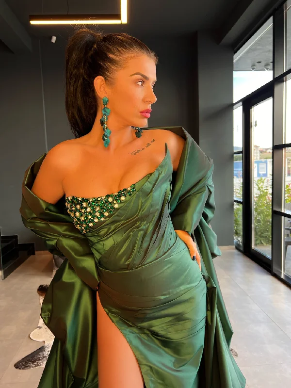 Price Break Astounding Evening Dress