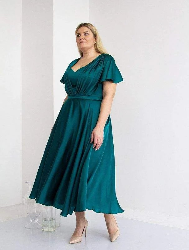Loyalty Reward Faced Green Evening Dress