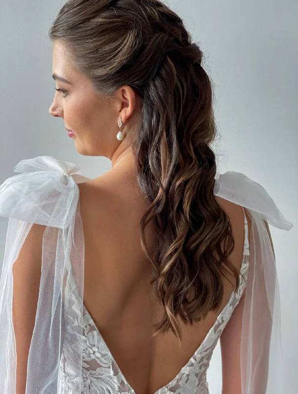 Limited Stock Izabella Detachable Bows