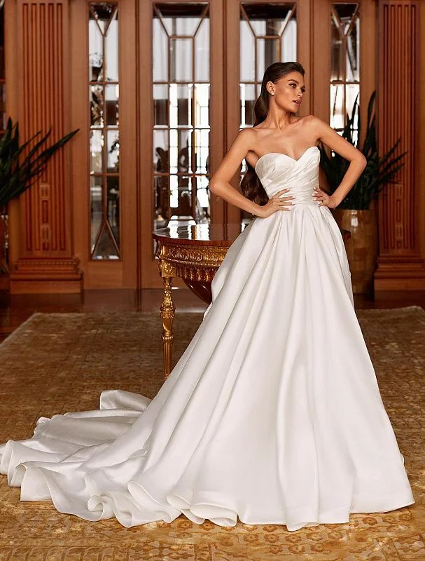 Deep Discounts Bombastic White Wedding Dress