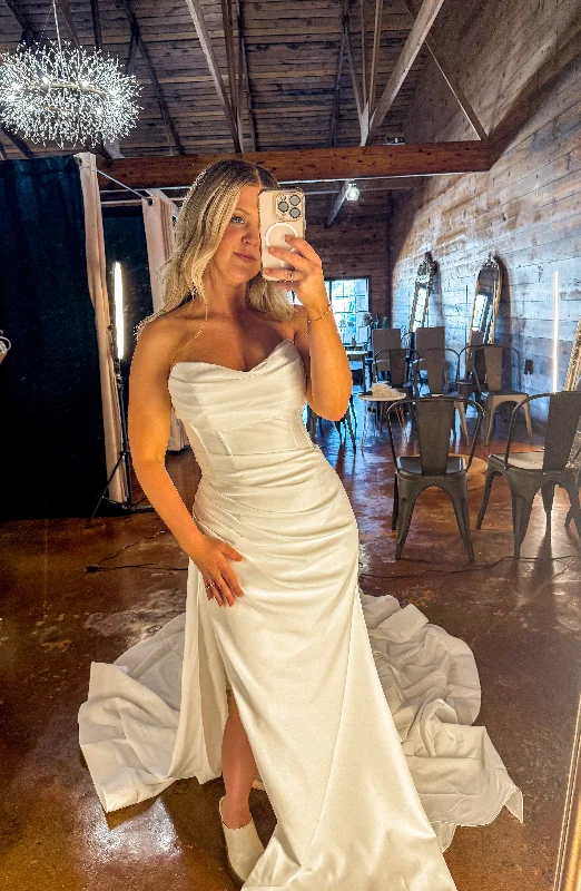 Lowest Price Kalyssa Wedding Dress