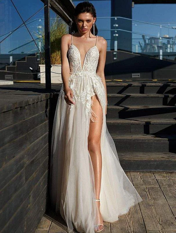 Final Markdown Feather white Wedding Dress