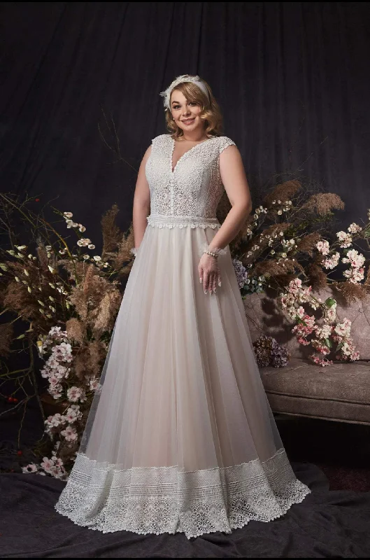 Act Fast Platinum White Wedding Dress