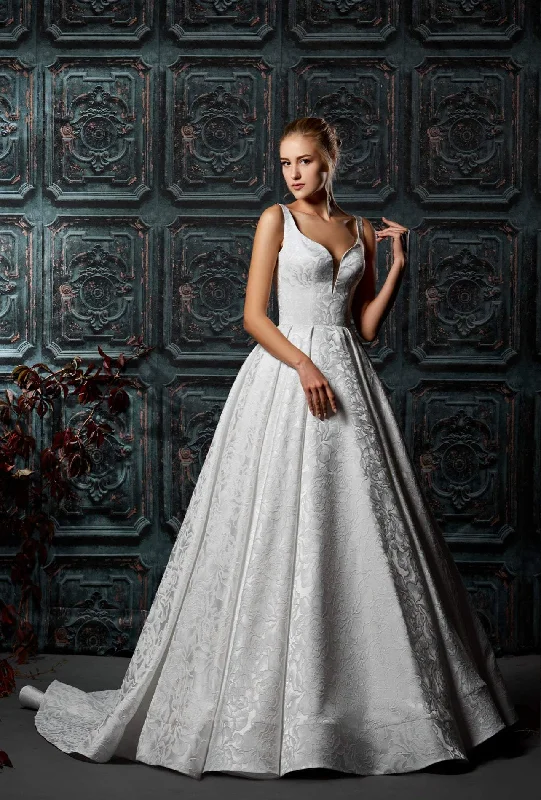 Markdowns Milky White Wedding Dress