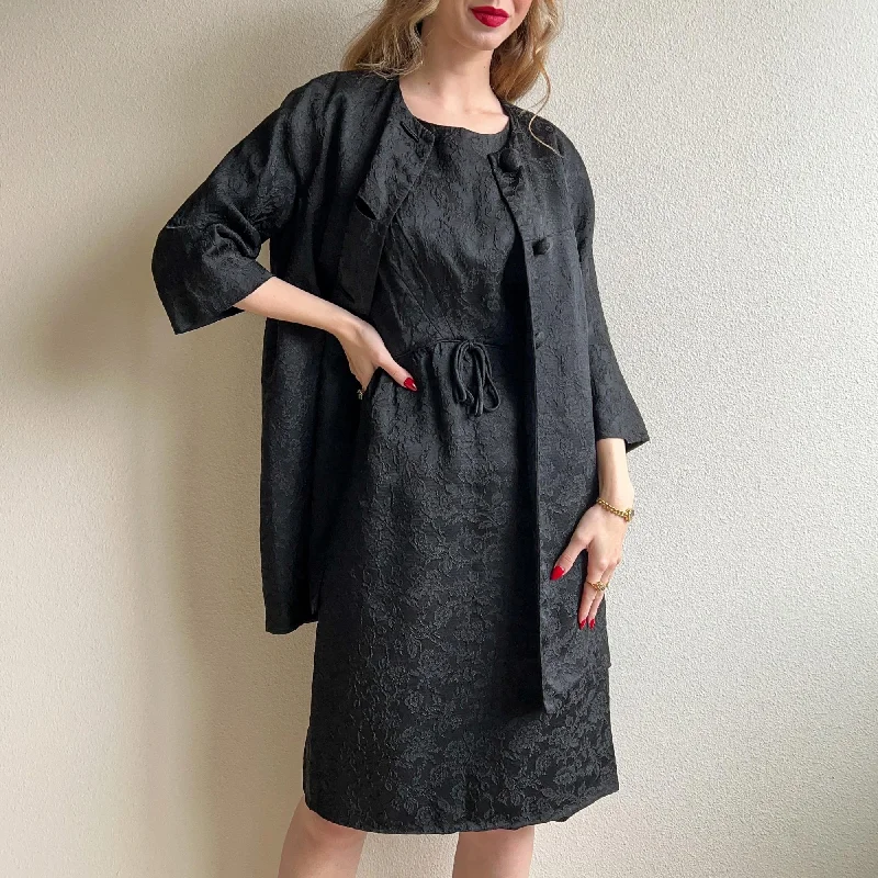 TIME-Limited Offer 1960s Black Floral Sheath Dress With Matching Coat (S/M)