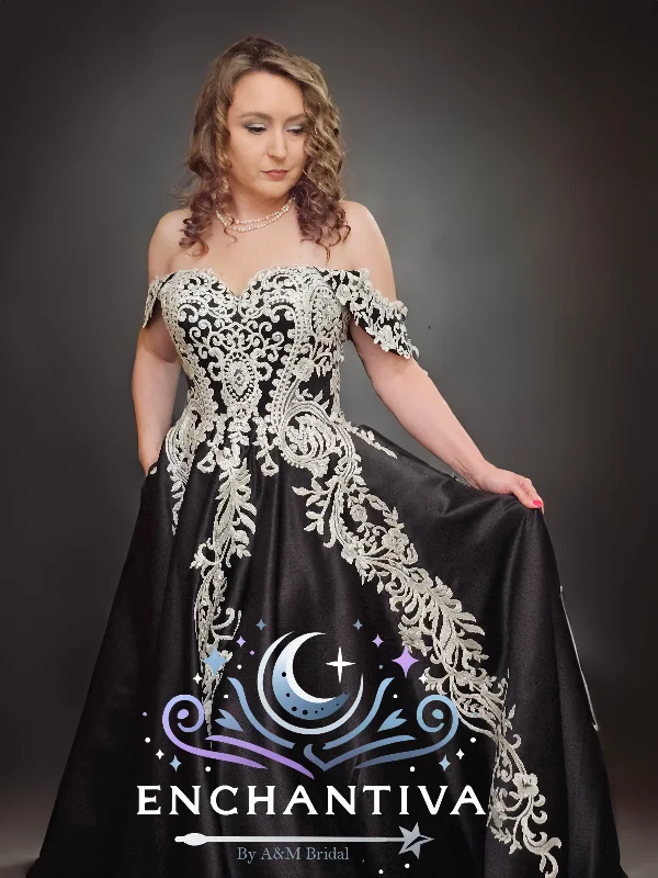 Amazing Deals Raven's Embrace