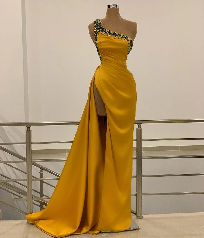 Crazy Deals Riveting One-Shoulder Evening Dress