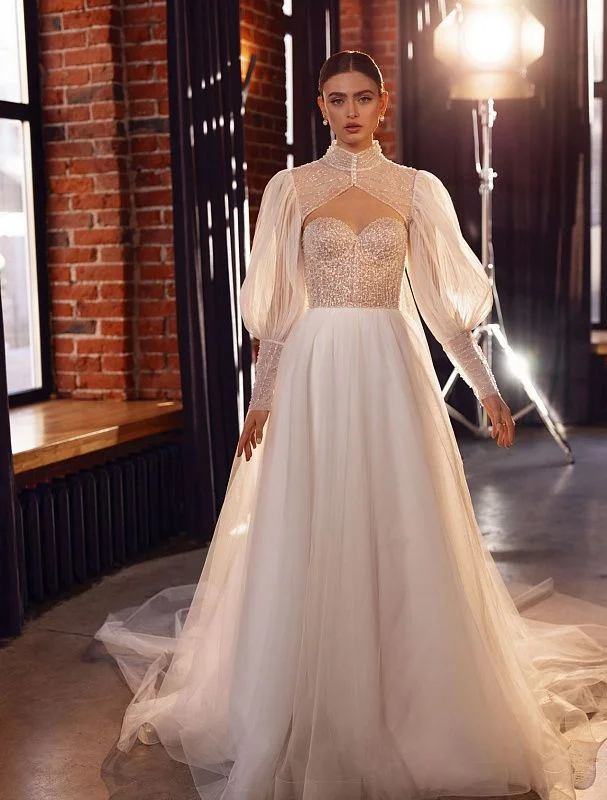Overstock Sale Riveting White Wedding Dress