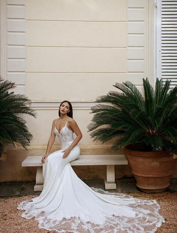 Don't Wait Tulle V Neck Princess Gown White Wedding Dress