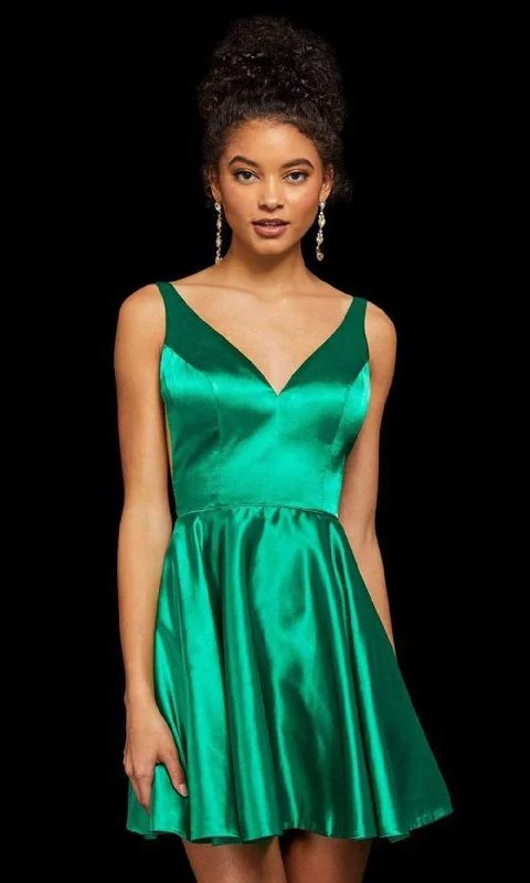 Super Deal Sherri Hill - Sleeveless V-Neck Scoop Back A-Line Short Dress 53081 - 1 pc Emerald In Size 0 Available