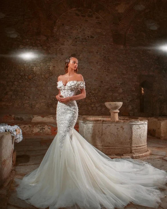 Special Savings Pleasing Mermaid White Wedding Dress