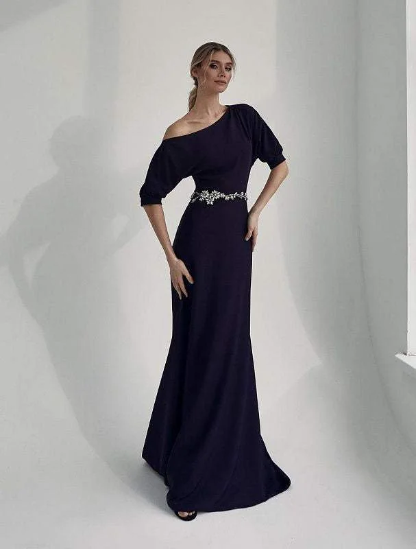 Huge Discounts Crest Black Evening Dress