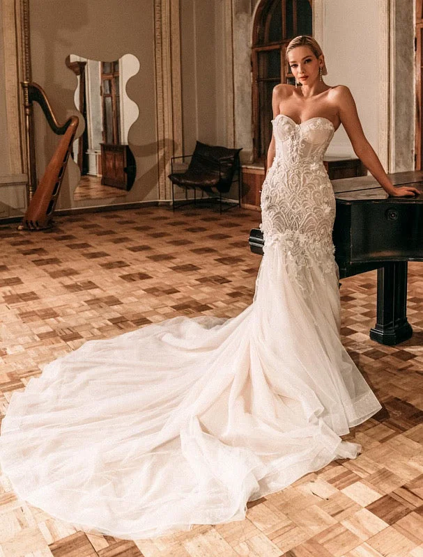 Hurry In Flashy White Wedding Dress