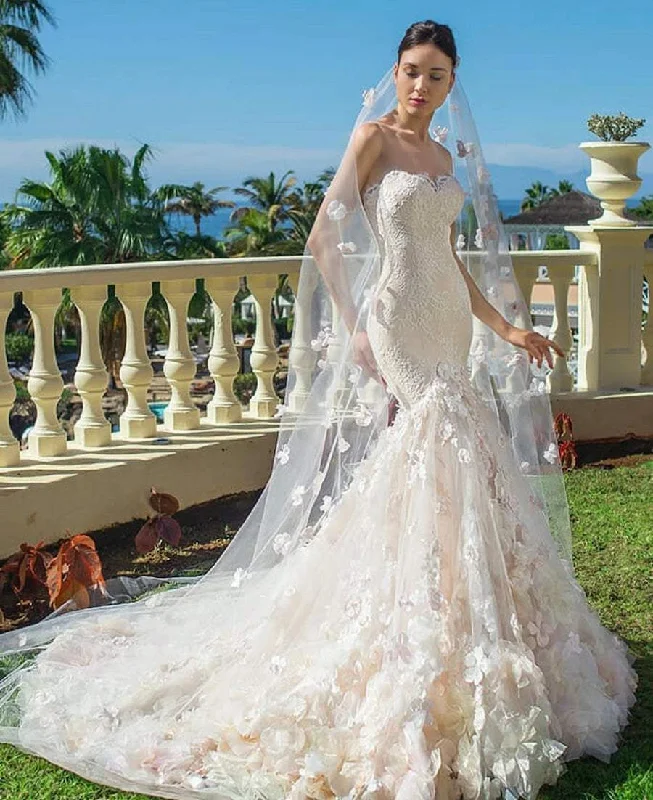 One-DAY Sale Mermaid Wedding Gown With Flowers