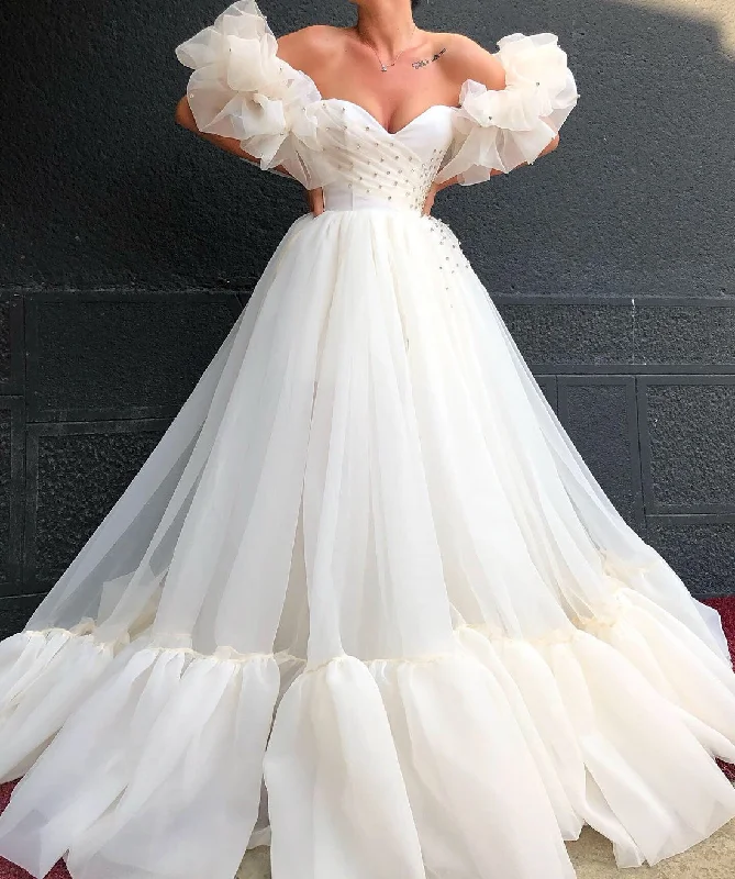 Final Clearance Appealing White Wedding Dress