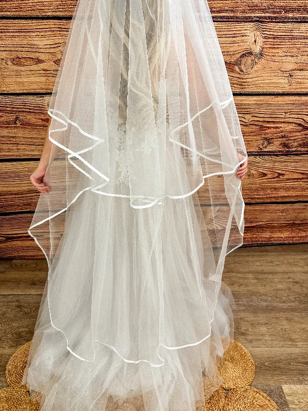 Best Deals Tia Veil