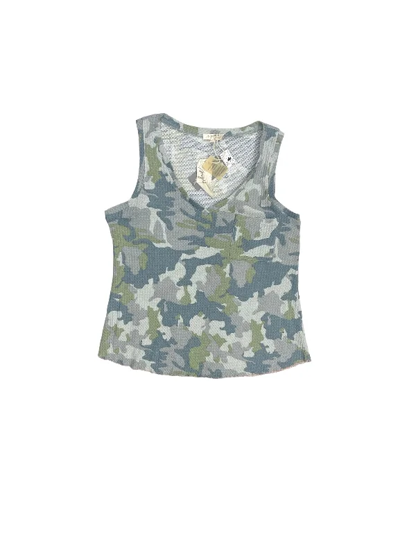 Get It Before It’s Gone Camouflage Print Top Sleeveless Mystree, Size M