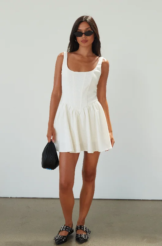 Epic Deals Vintage Classic Dress