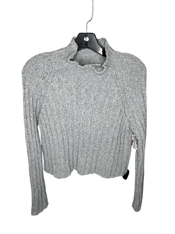 Huge Savings Sweater By American Eagle In Grey, Size: Xs