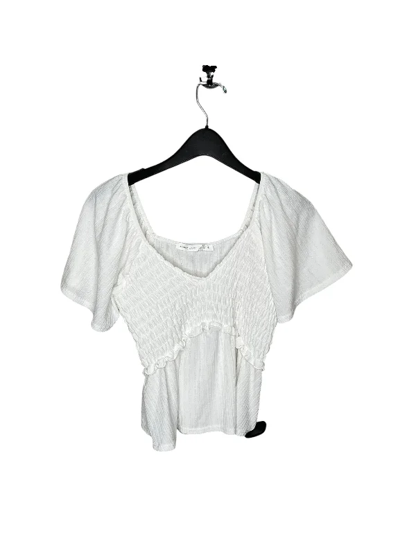Super Bargain Top Short Sleeve By Altard State In White, Size: L